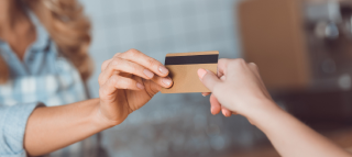 Оплата корпоративной картой — особенности и выгоды использования